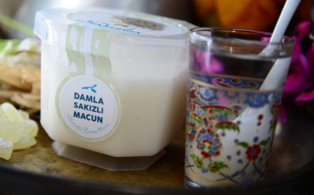 İzmir  Konak'da  Ne Yenir? Ne Yemeli? Nesi Meşhur?