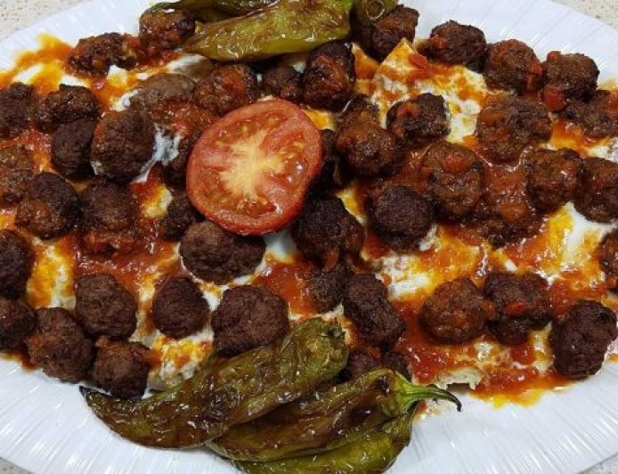 Denizli Çivril'de  Ne Yenir? Ne Yemeli? Nesi Meşhur?